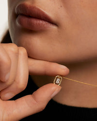 <tc>Buchstaben-Anhänger A–Z aus 925er Silber mit goldfarbener Oberfläche</tc>