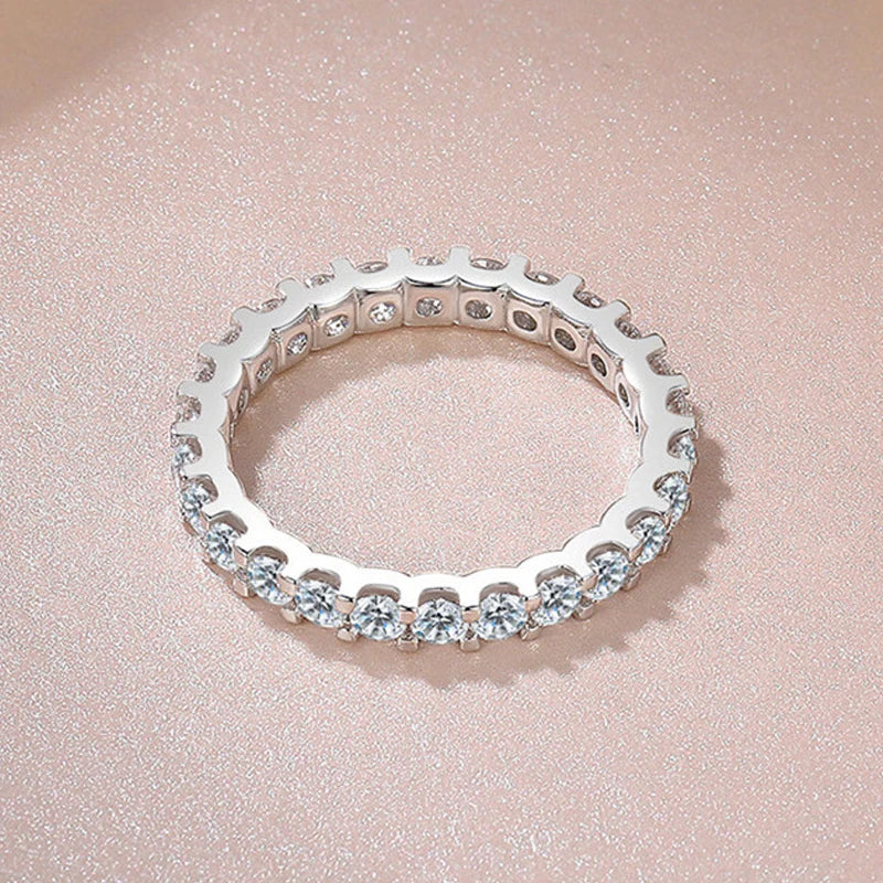 Eleganter S925-Silberring für Damen mit Zirkonia
