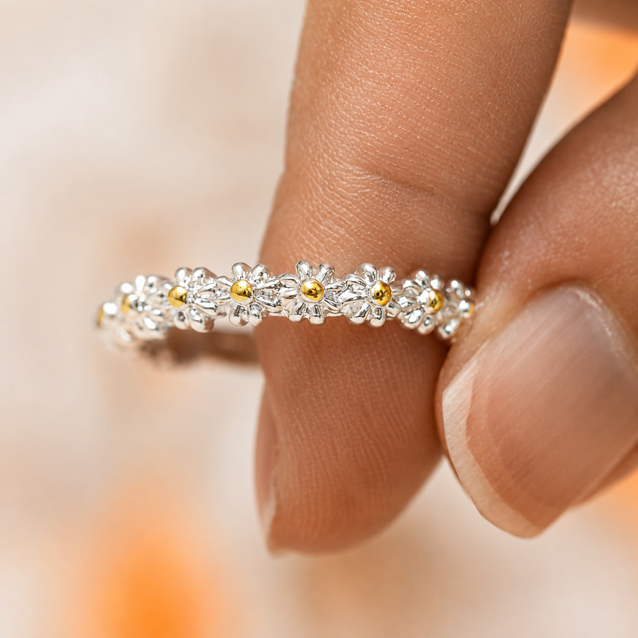 Eternal Daisy Bloom Ring