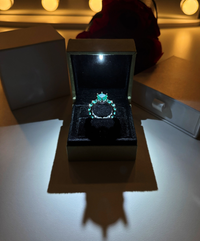 <tc>Edler Ring</tc>