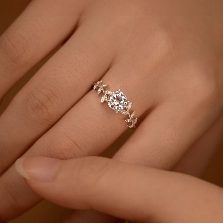 <tc>Ring Blatt Épure – Die Essenz natürlicher Eleganz</tc>